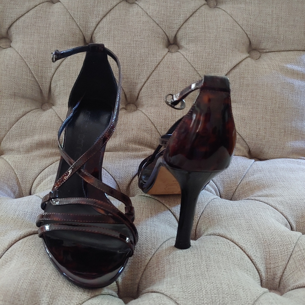 Strap heels